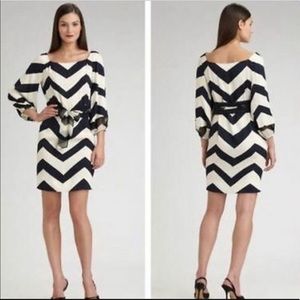SALE!!!! DVF Chevron print dress size 10